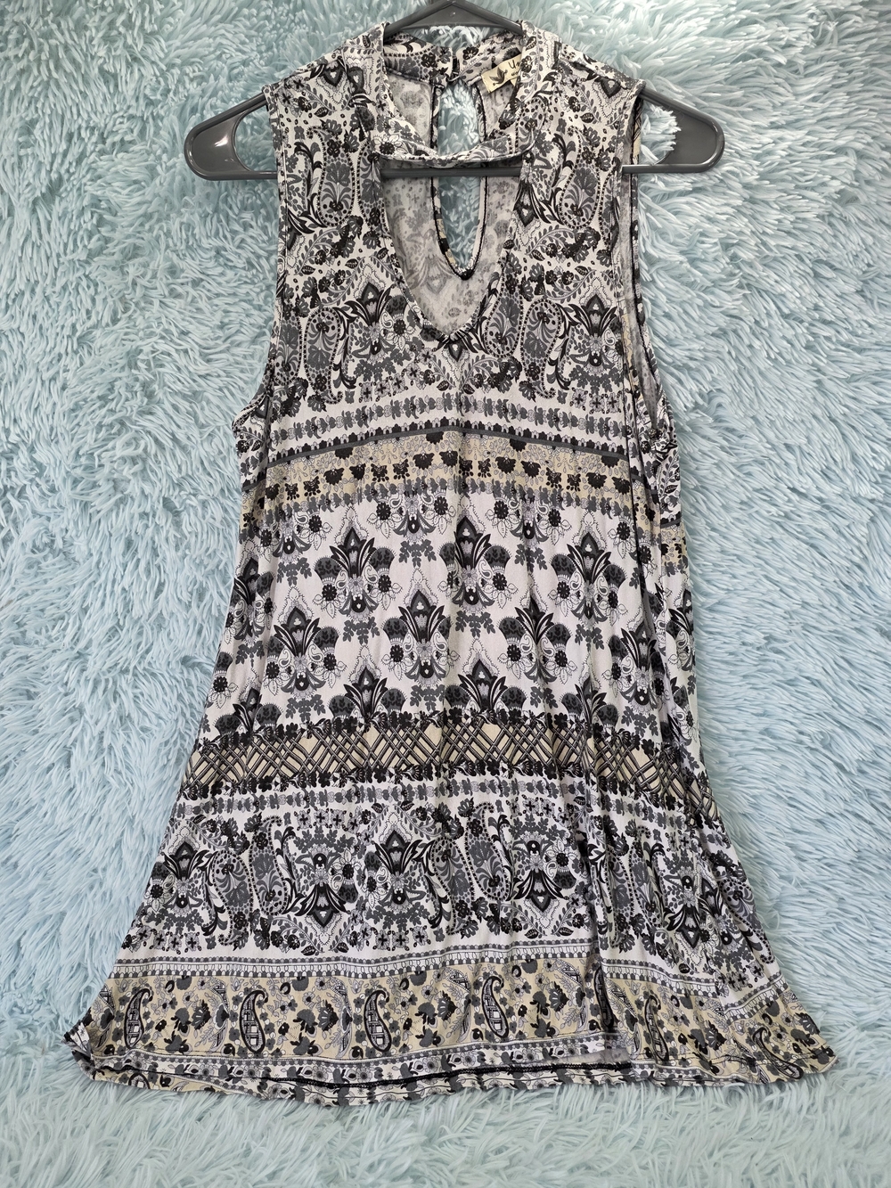 Unity World Wear Sleeveless Keyhole‎ Neck Paisley Babydoll Boho Blouse L